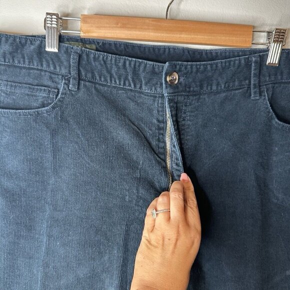 Orvis Corduroy Pants Mens 42Wx30L Navy 5 Pocket Classic Straight Leg Trousers - Picture 4 of 12